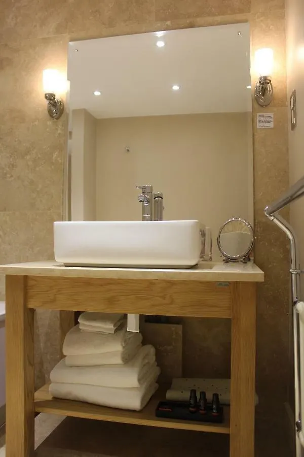 Mallyan Spout Hotel 3*, Goathland
